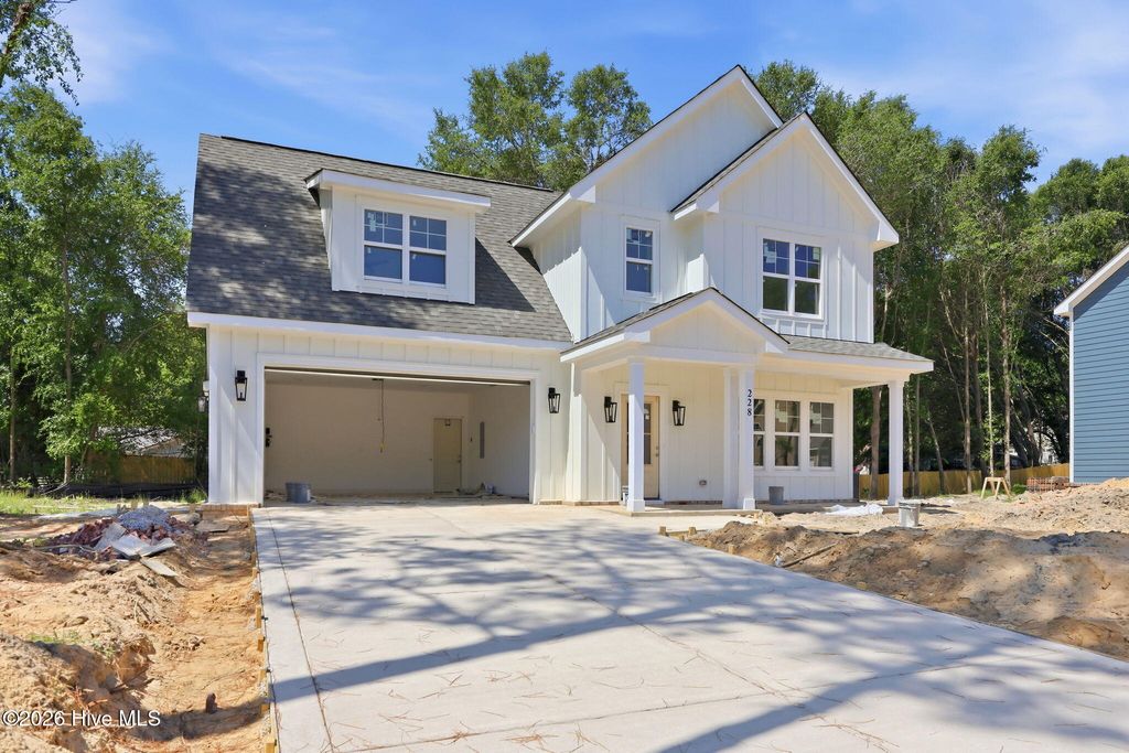 Photo of 228 Telluride Court, Aberdeen, NC 28315 (MLS # 100576105)