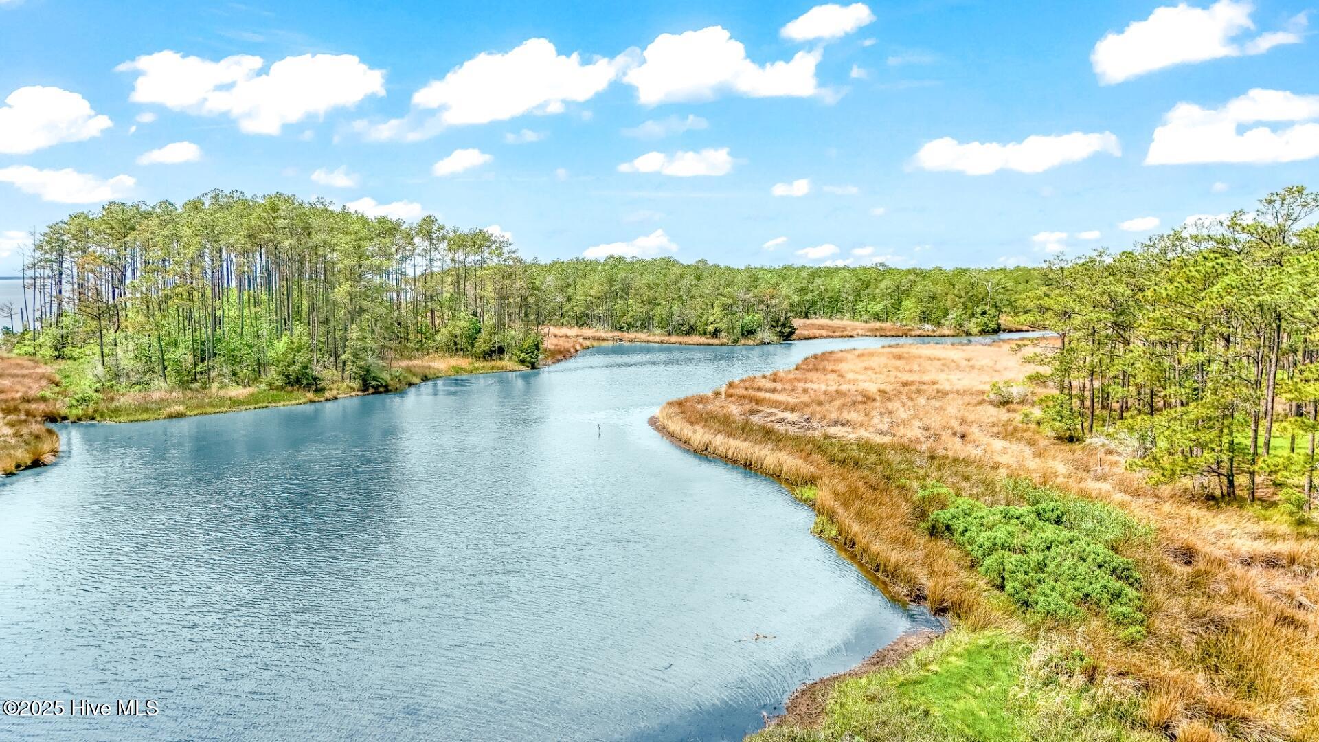 203 12 River Watch Road