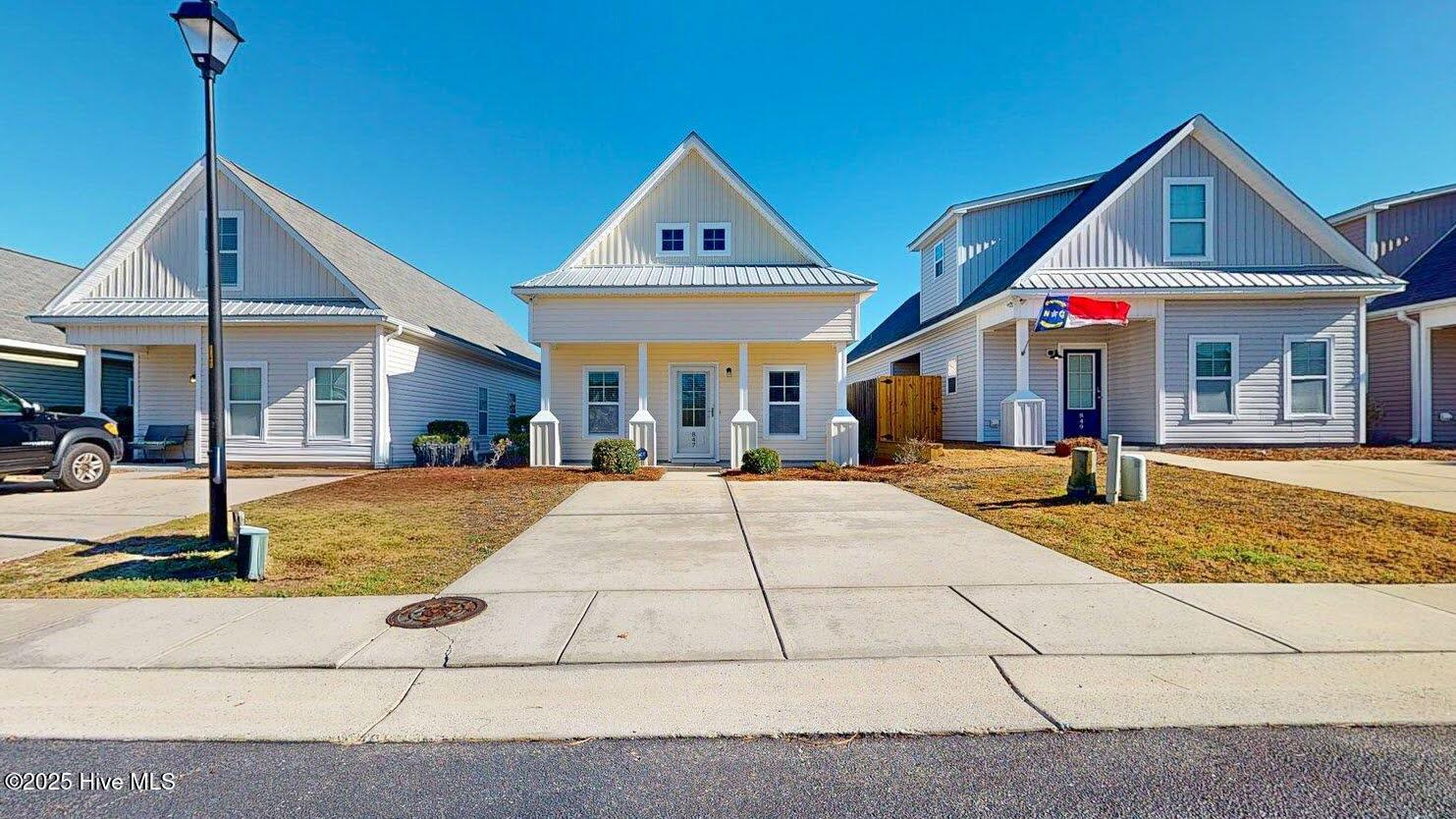 847 Isle Of Palms Way