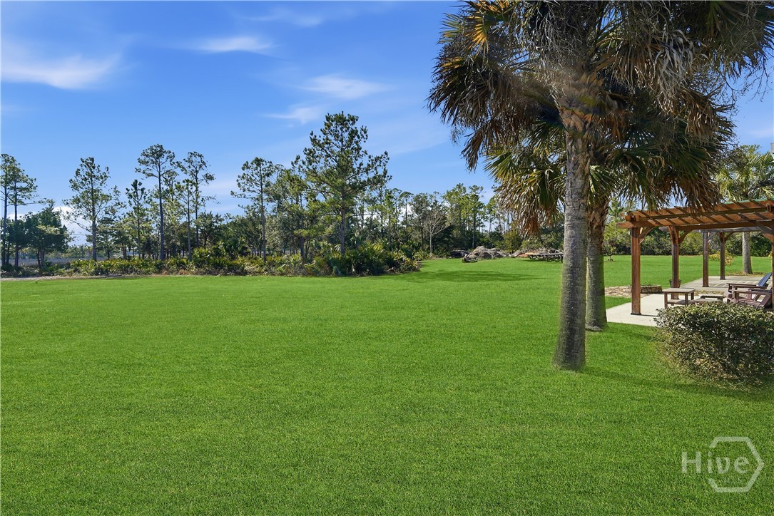 114 Riverfront Circle