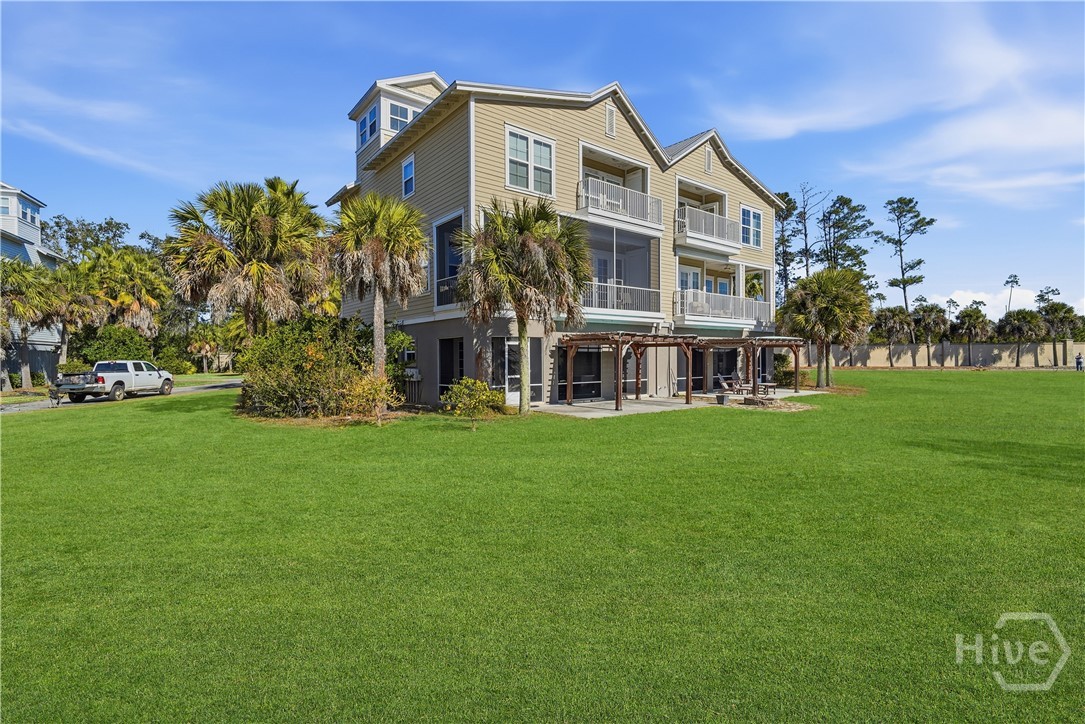 114 Riverfront Circle