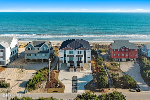 Townhouse For Sale - 3503 Ocean Drive #E  W<br/> Emerald Isle, NC 28594