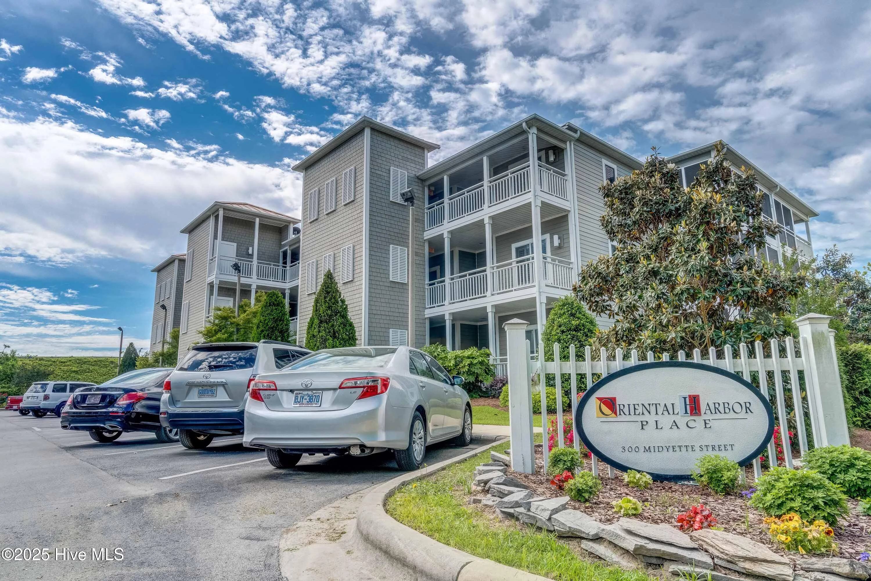 300 Midyette Street Unit # A1