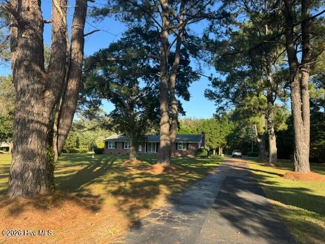 Photo of 1836 Us Highway 117 S, Burgaw, NC 28425 (MLS # 100611150)