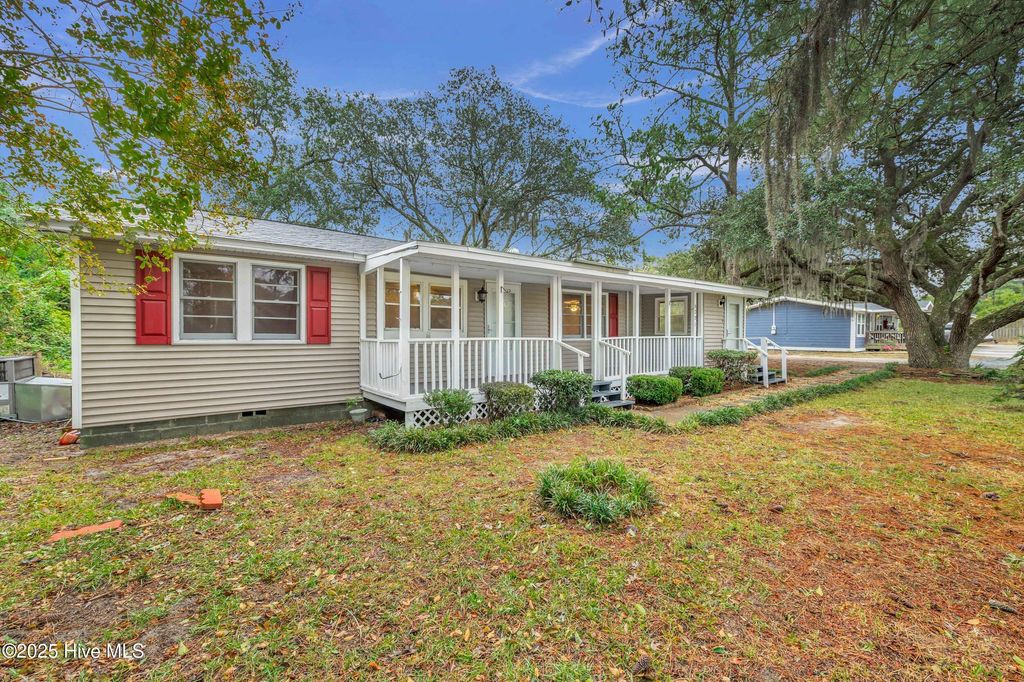 Photo of 6201 Carolina Beach Road, Wilmington, NC 28412 (MLS # 100538812)