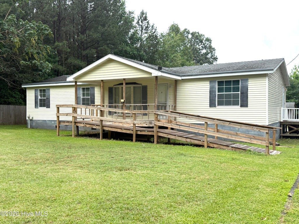 Photo of 135 W Kerr Drive, Roanoke Rapids, NC 27870 (MLS # 100582999)