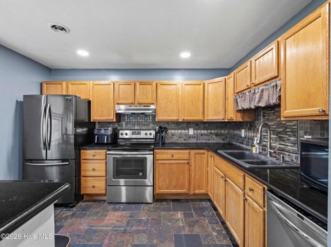 Tiny photo for 193 Winter Place, Jacksonville, NC 28540 (MLS # 100550841)