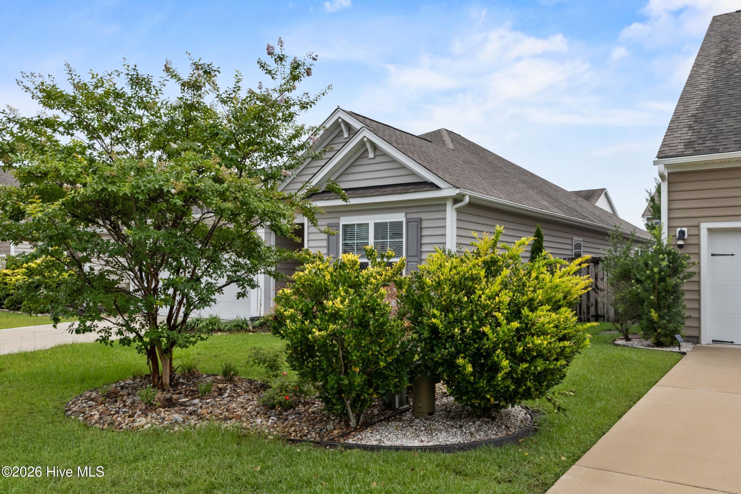 507 Steele Loop