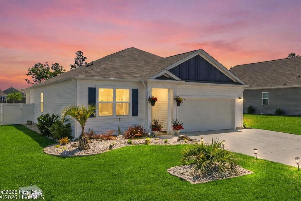 Photo of 1006 Burled Oak Ridge Loop SE, Bolivia, NC 28422 (MLS # 100568064)