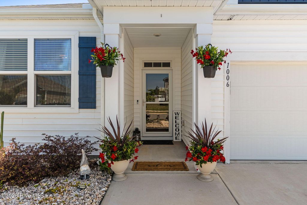 Photo of 1006 Burled Oak Ridge Loop SE, Bolivia, NC 28422 (MLS # 100568064)