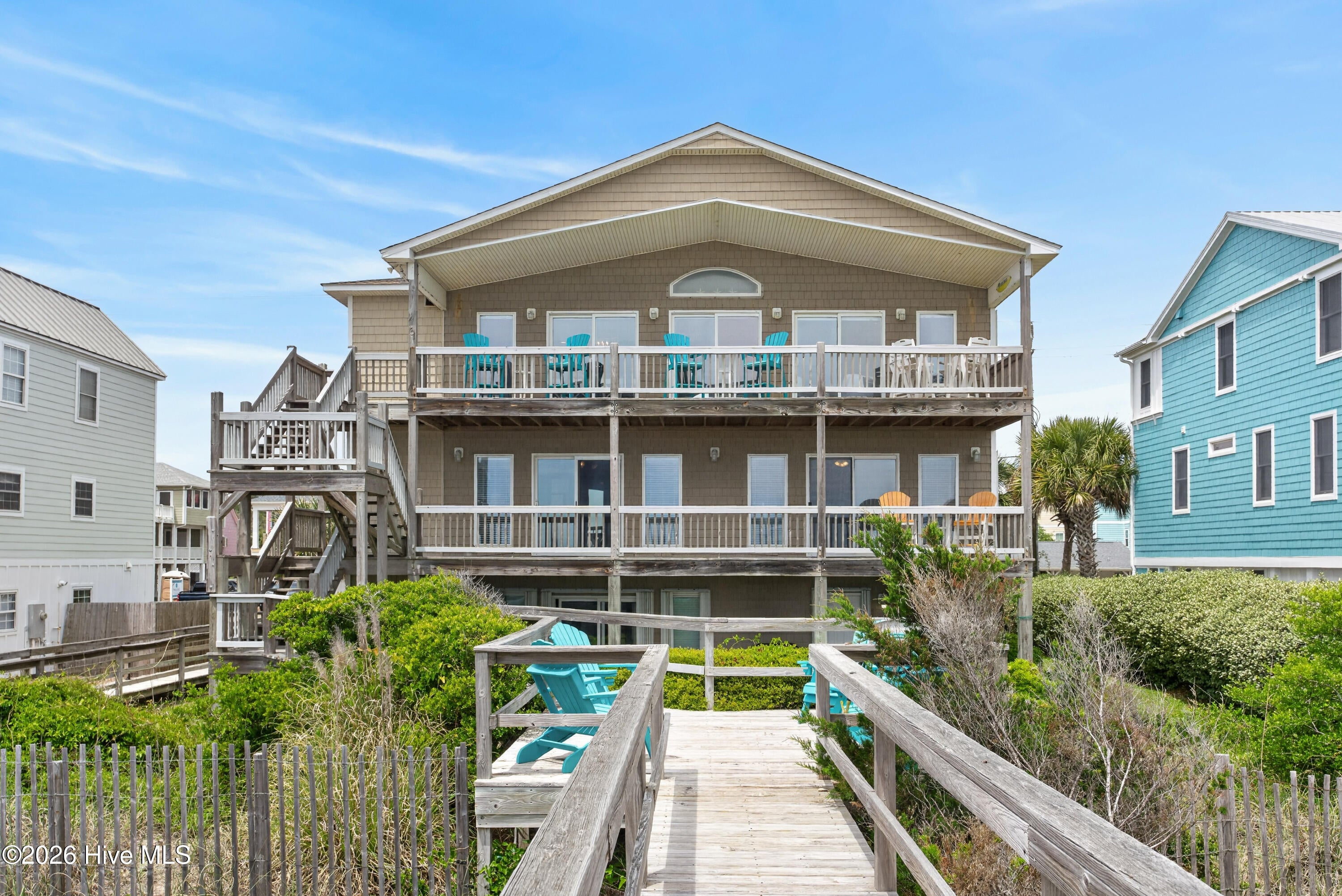 911 Fort Fisher Boulevard S