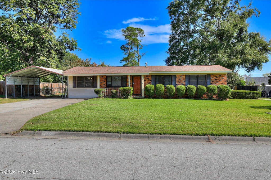 Photo of 206 Casa Linda Drive, Martinez, GA 30907 (MLS # 100613580)