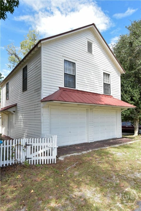 Homes For Rent - 302 Jefferson Street #2<br/> Springfield, GA 31329
