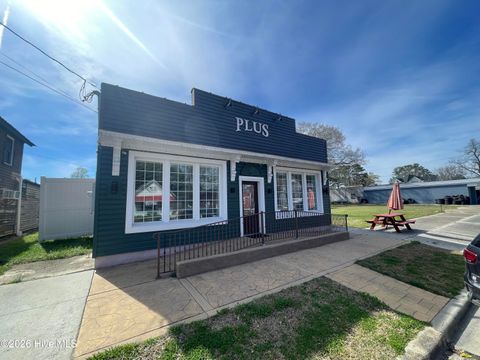 107 E Main Street Creswell NC 27928