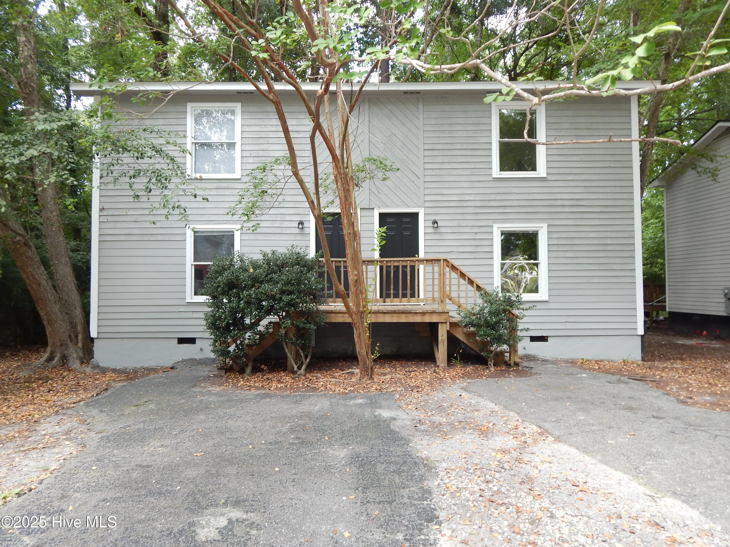 112 Ridge Place