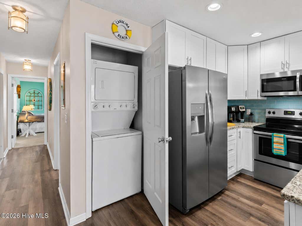 Photo of 1305 Carolina Beach Avenue N #Apt 3b, Carolina Beach, NC 28428 (MLS # 100588325)