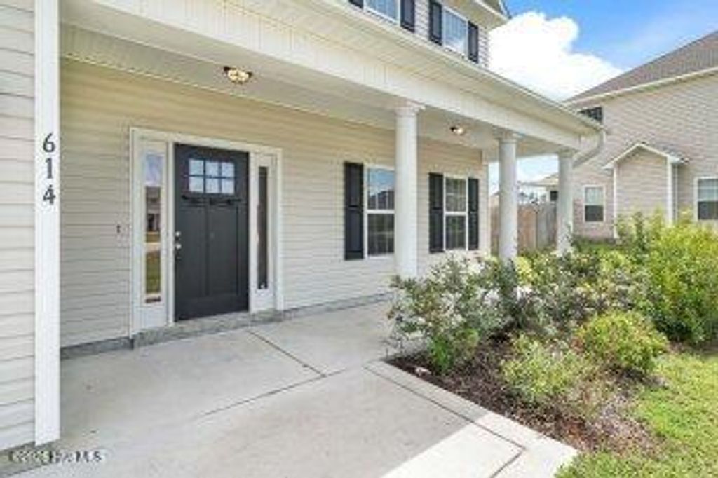 Photo of 614 Carat Court, Jacksonville, NC 28546 (MLS # 100561978)