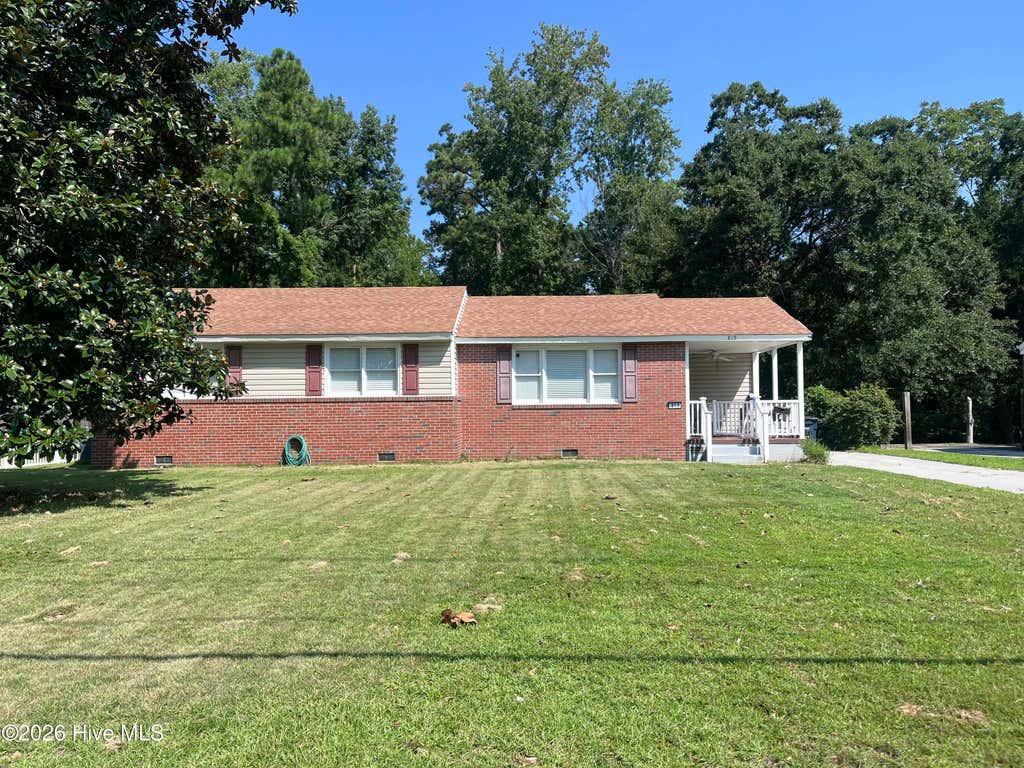 Photo of 819 Barn Street, Jacksonville, NC 28540 (MLS # 100596229)