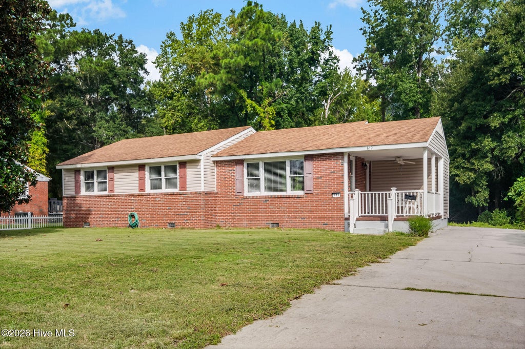 Photo of 819 Barn Street, Jacksonville, NC 28540 (MLS # 100596229)