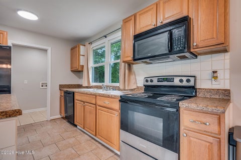Tiny photo for 819 Barn Street, Jacksonville, NC 28540 (MLS # 100596229)