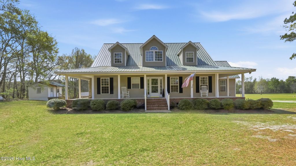 Photo of 6513 Maggie Hart Lane, Grifton, NC 28530 (MLS # 100564982)