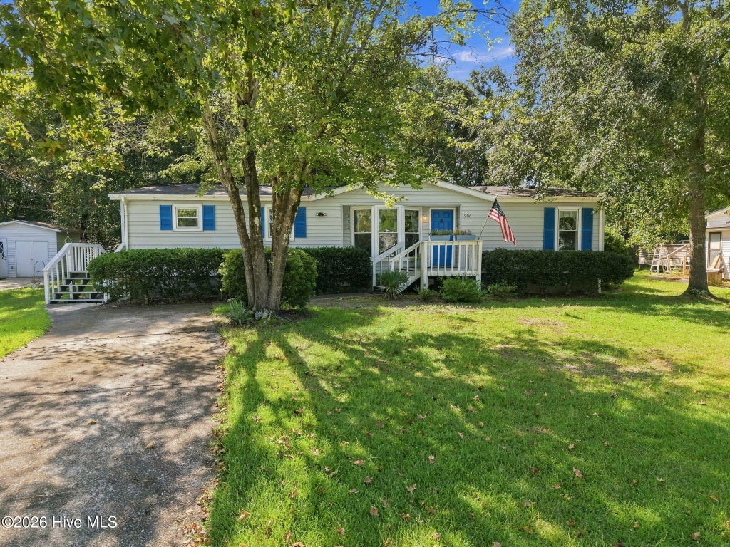 Photo of 206 Champion Drive, Hampstead, NC 28443 (MLS # 100604966)