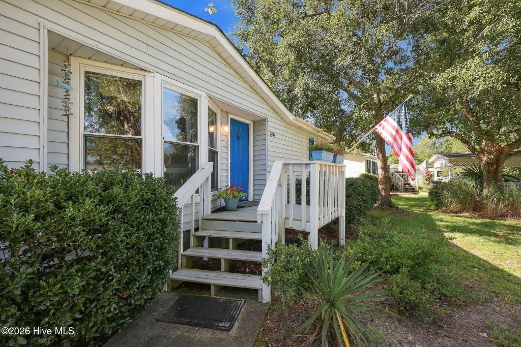 Photo of 206 Champion Drive, Hampstead, NC 28443 (MLS # 100604966)