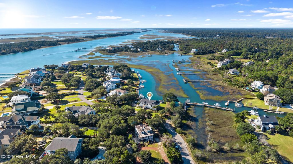 Photo of 808 Inlet View Drive, Wilmington, NC 28409 (MLS # 100541015)
