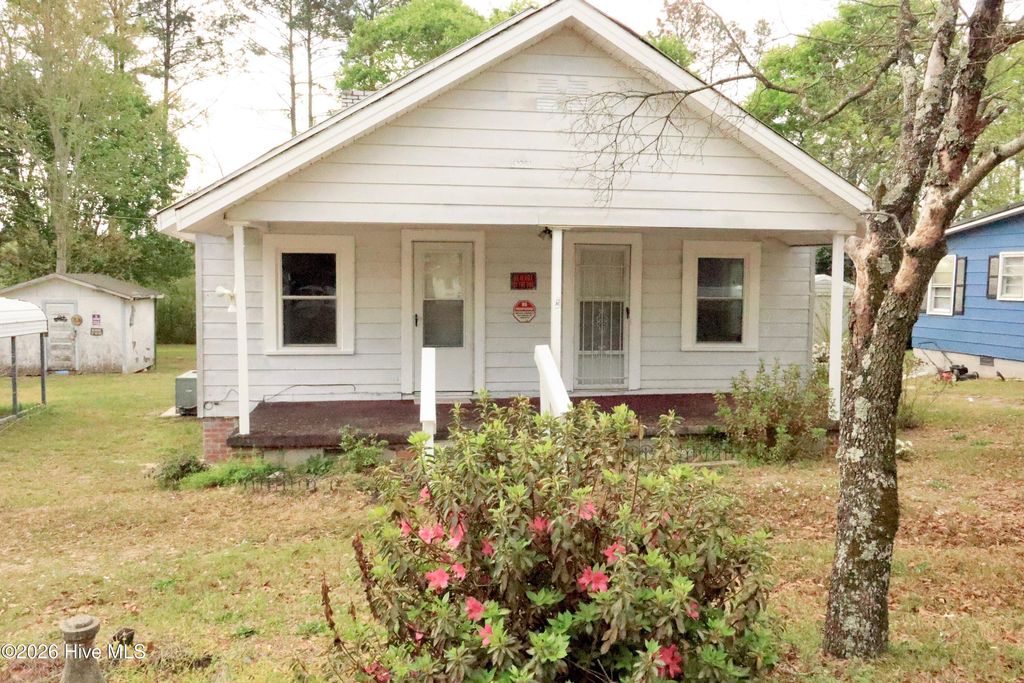 Photo of 17761 Saint Johns Church Road, Laurel Hill, NC 28351 (MLS # 100565284)