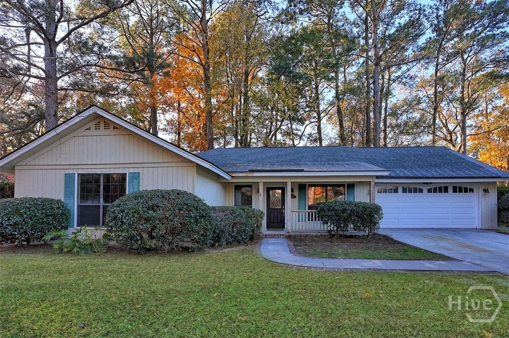 Photo of 101 Coquena Circle E, Savannah, GA 31410 (MLS # SA345352)