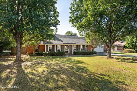 Photo of 512 Waterford Drive, Evans, GA 30809 (MLS # 100604785)