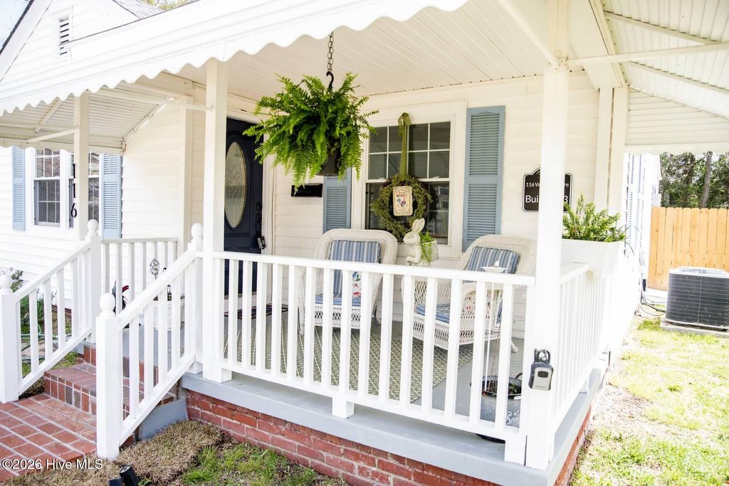 Photo of 116 W Bayshore Boulevard, Jacksonville, NC 28540 (MLS # 100568103)