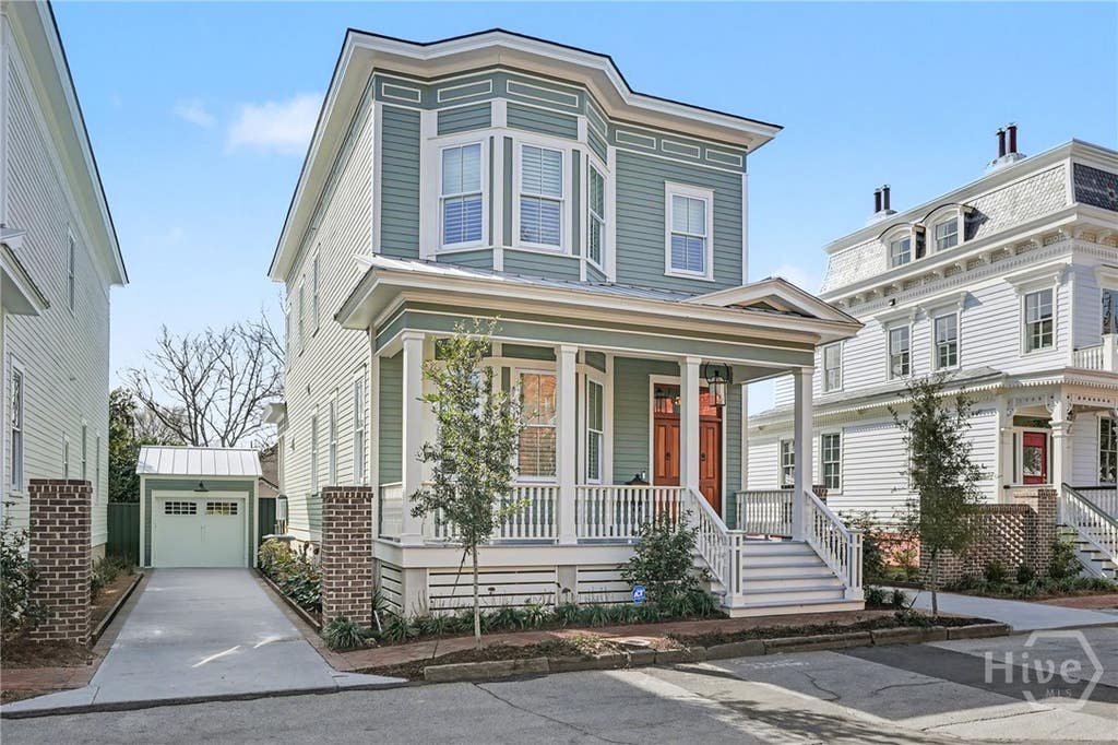 Photo of 505 E Huntingdon Street, Savannah, GA 31401 (MLS # SA362129)