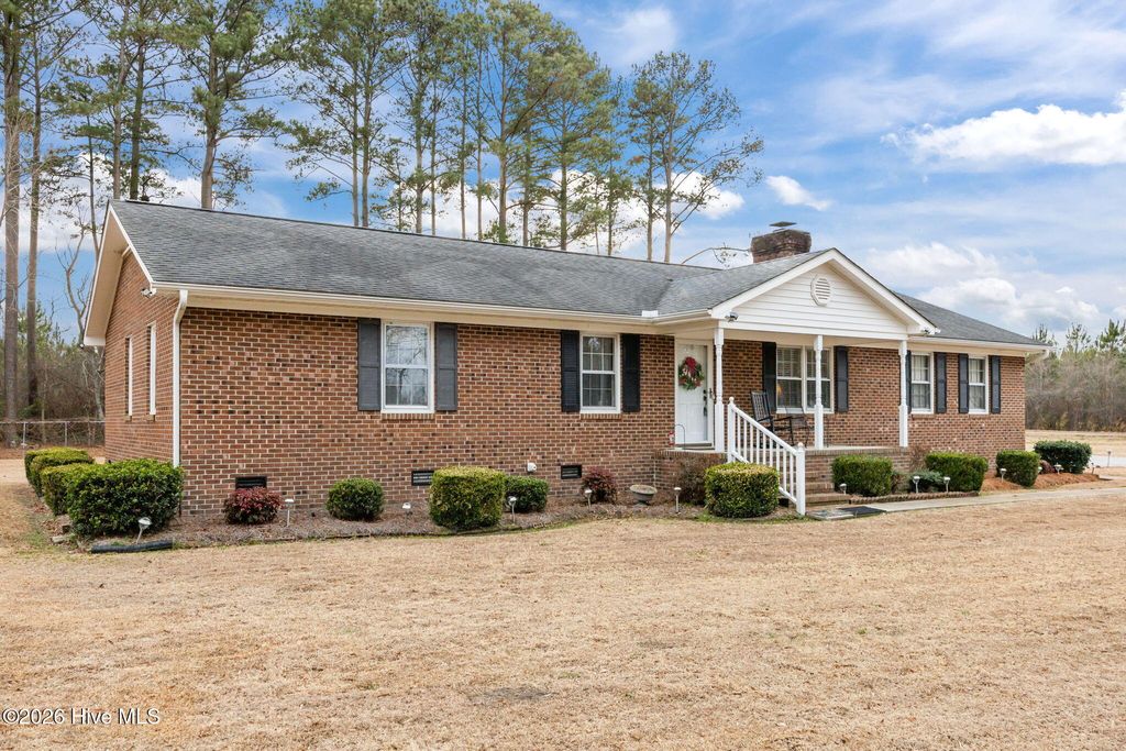 Photo of 1101 Forlines Road, Winterville, NC 28590 (MLS # 100548501)