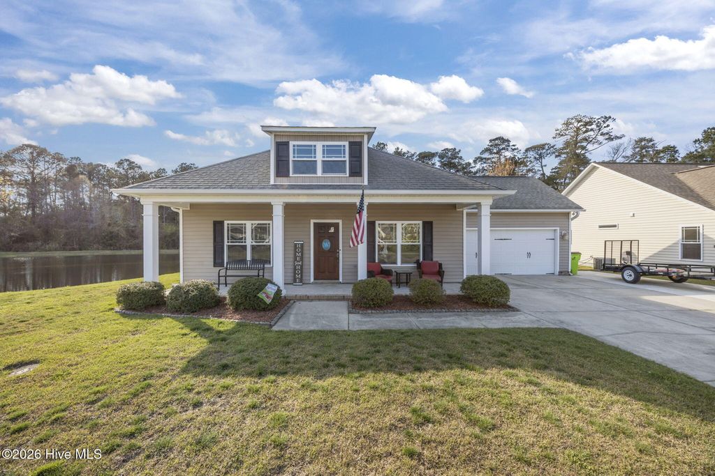 Photo of 232 Station House Road, New Bern, NC 28562 (MLS # 100561381)