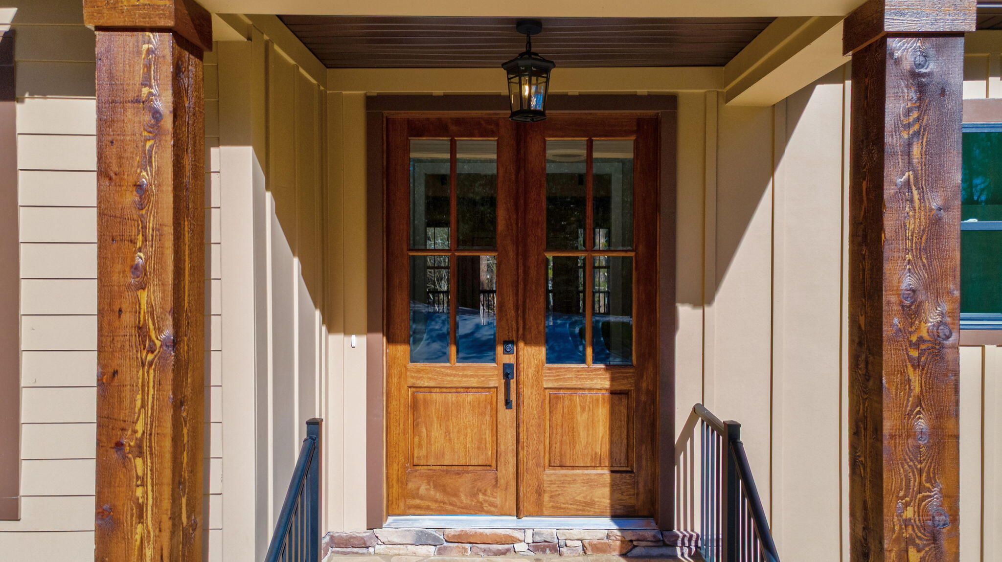 112 Elliott Circle