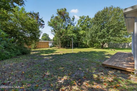 Tiny photo for 322 Oakland Drive, Wilmington, NC 28405 (MLS # 100589427)
