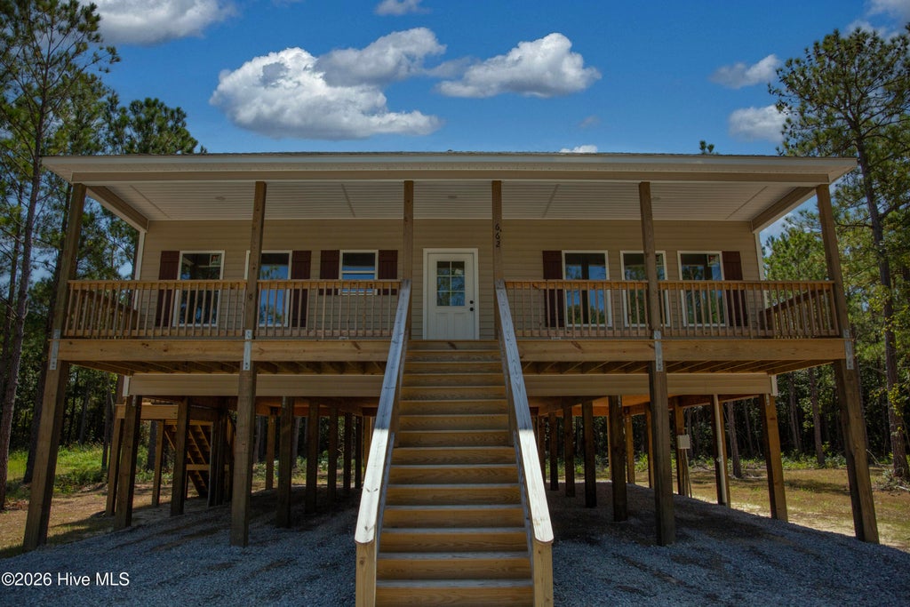 Photo of 662 Vandemere Creek Drive, Vandemere, NC 28587 (MLS # 100605976)