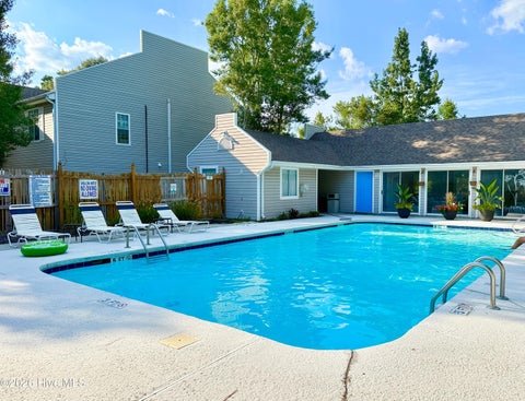Tiny photo for 729 Bragg Drive #Apt C, Wilmington, NC 28412 (MLS # 100609367)