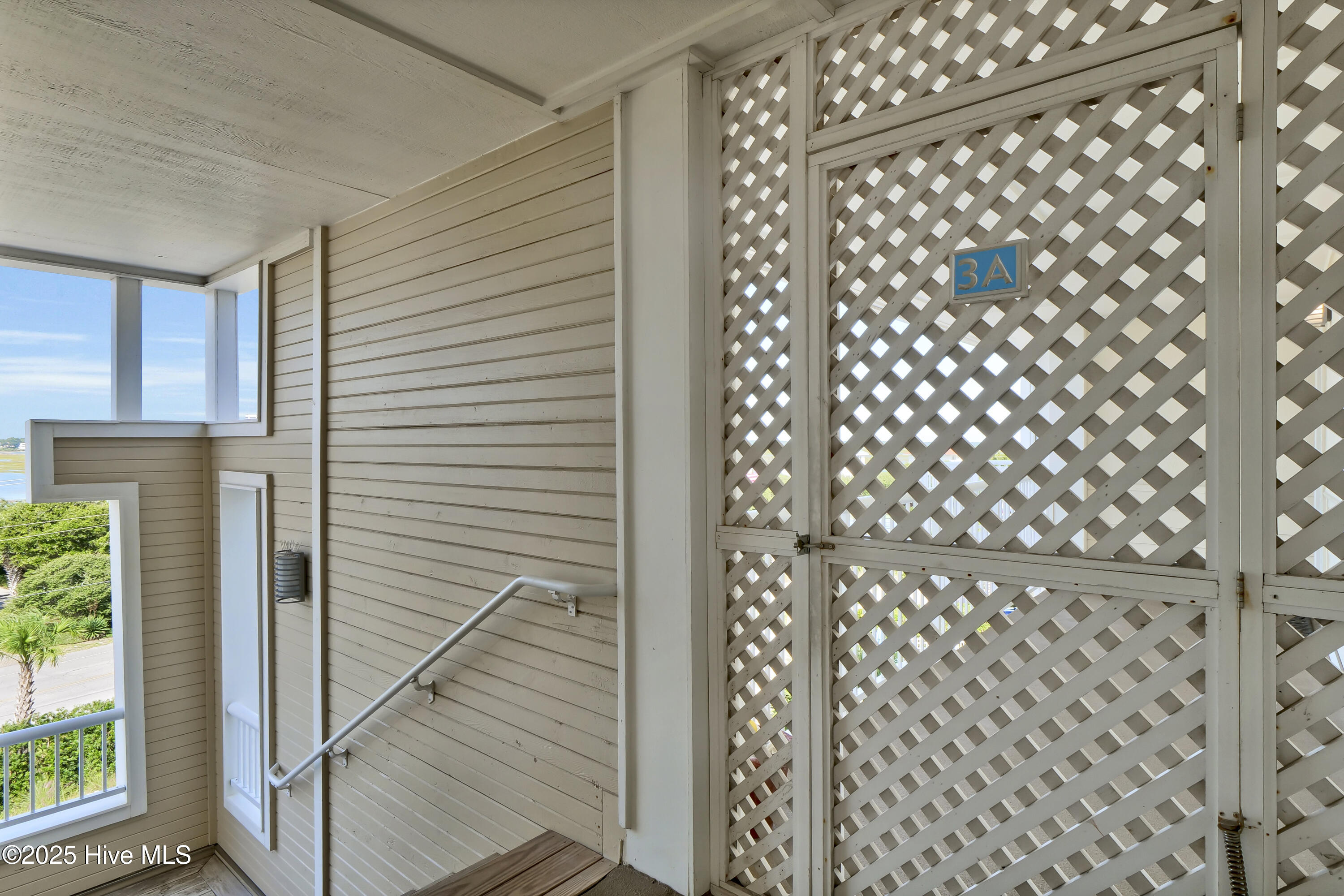 2502 N Lumina Avenue Ext 3a