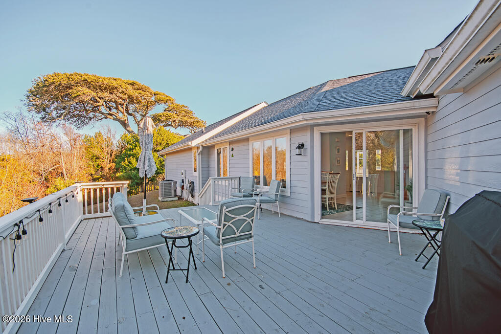 312 Pine Knoll Circle