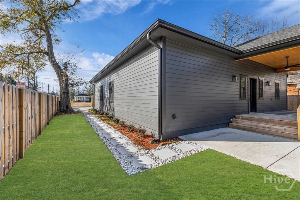 Photo of 801 W 50th Street, Savannah, GA 31405 (MLS # SA348007)