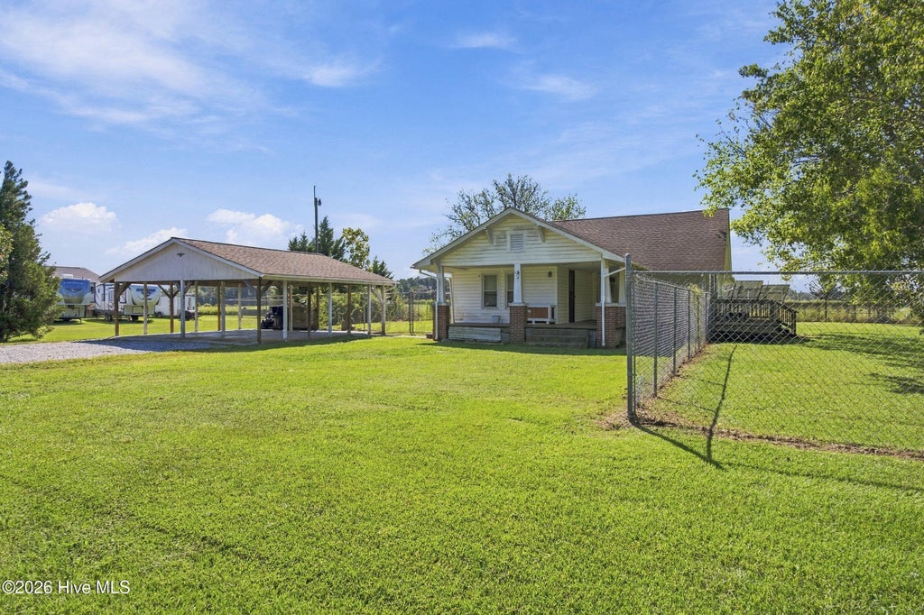 Photo of 128 Minos Meares Road, Tabor City, NC 28463 (MLS # 100609076)