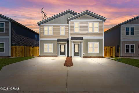 Multifamily For Sale - 1411 Corbett Street #AB<br/> Wilmington, NC 28401
