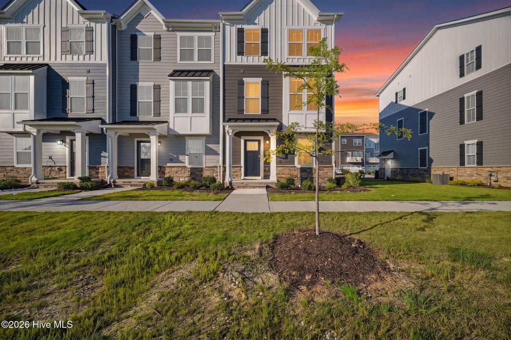 Photo of 204 Oconnor Street, Moyock, NC 27958 (MLS # 100602766)