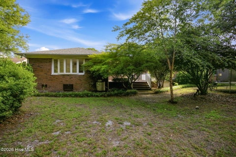 Tiny photo for 905 Robert E Lee Drive, Wilmington, NC 28412 (MLS # 100582923)