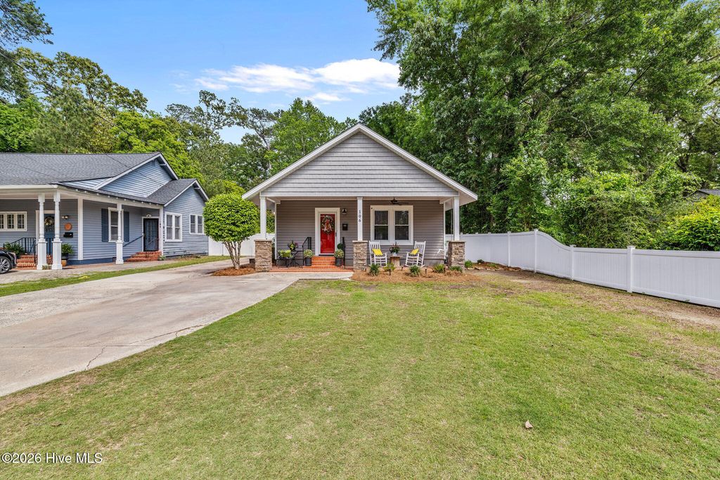 Photo of 106 N Oleander Avenue, Goldsboro, NC 27530 (MLS # 100572386)