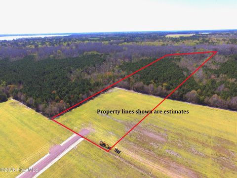 Vacant Land For Sale - 4 Camp Perry Road<br/> Perquimans County, Hertford, NC 27944