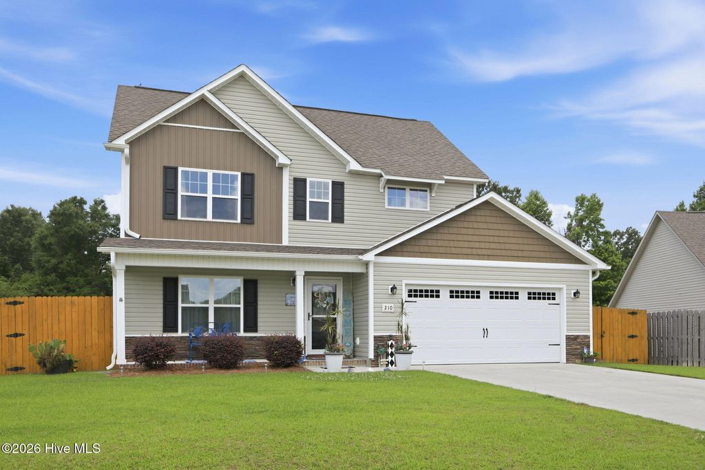 Photo of 210 Peaceful Lane, Hubert, NC 28539 (MLS # 100577294)
