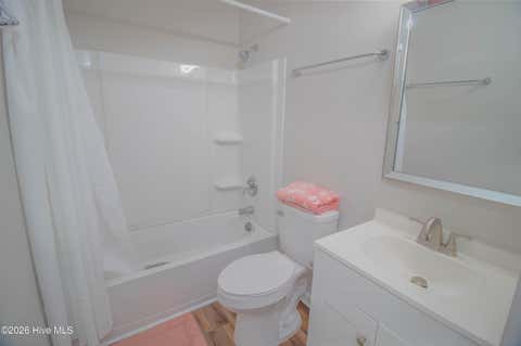 Tiny photo for 4250 Wilshire Boulevard #104-A, Wilmington, NC 28403 (MLS # 100586525)